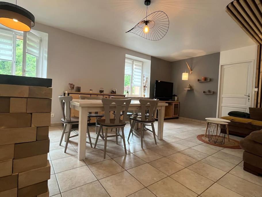 Appartement 5 Personnes Avec Espace Plein Air Saint-Maurice-sur-Moselle Ngoại thất bức ảnh