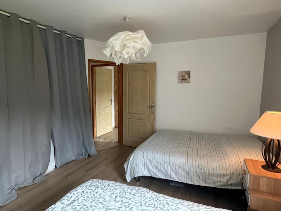 Appartement 5 Personnes Avec Espace Plein Air Saint-Maurice-sur-Moselle Ngoại thất bức ảnh